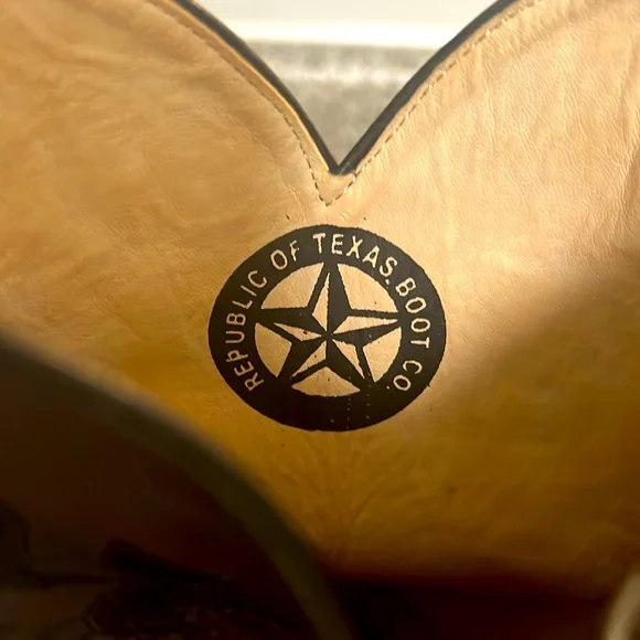 🕵️🕵️🕵️ REPUBLIC OF TEXAS BLACK HANDMADE COWBOY BOOT SIZE 6.5 EUC🕵️🕵️🕵️ - Picture 7 of 13